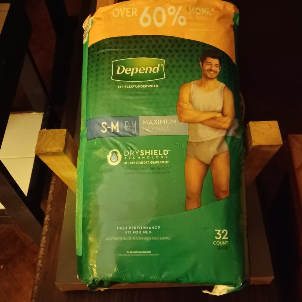 Men's Depends Dry Shield, S - M, 32 Count